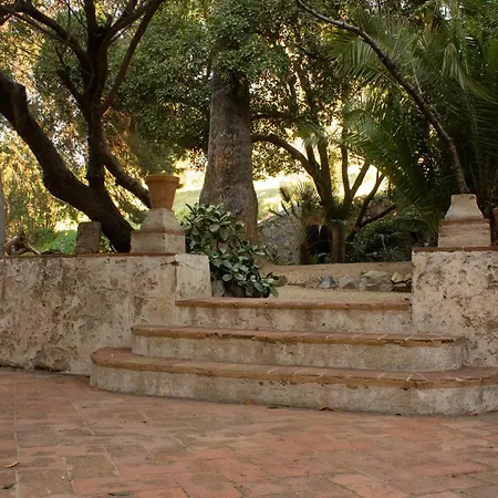 Country house Rovira: Neoclassical Mansion Near Barcelona Alella